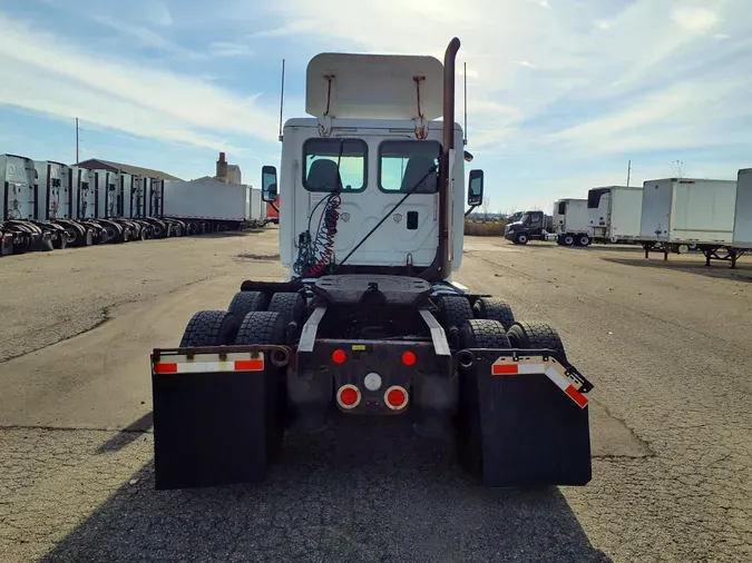 2014 FREIGHTLINER/MERCEDES CASCADIA 125