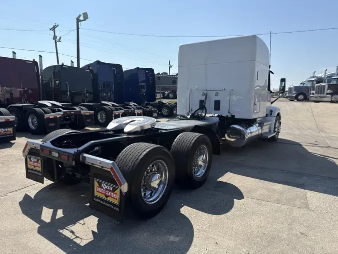 2023 Peterbilt 579