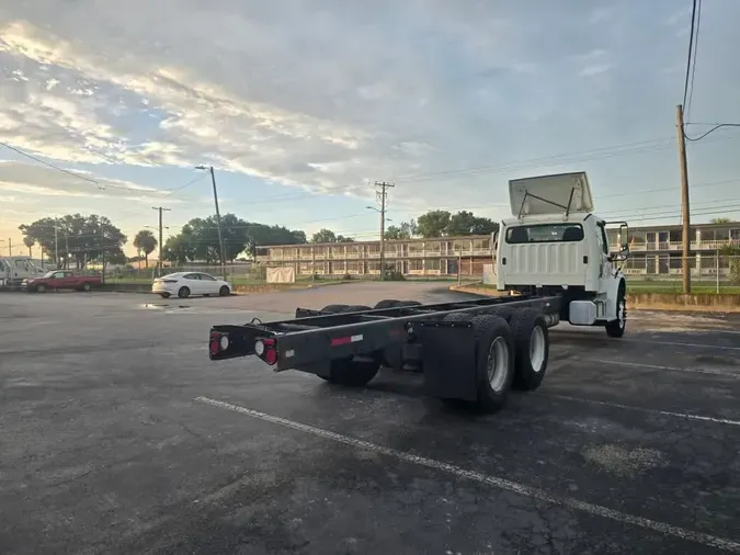 2019 FREIGHTLINER/MERCEDES M2 106d2eab161e54d0759dba19ba70863e6ba