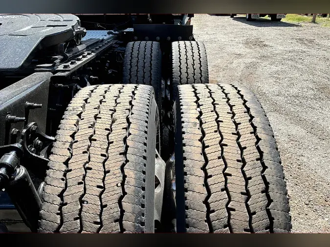 2021 INT LT625 6x4