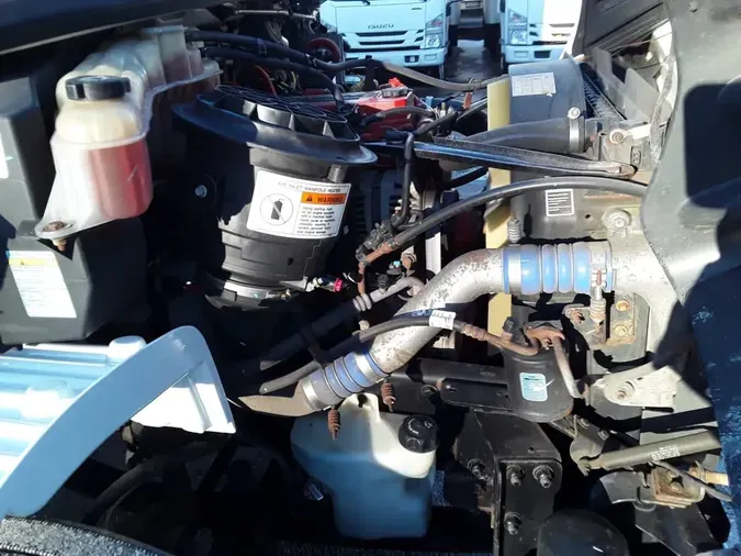 2017 FREIGHTLINER/MERCEDES M2 106