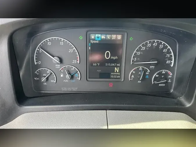 2020 FREIGHTLINER CA126