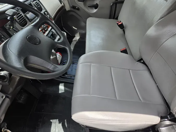 2020 Freightliner Business Class M2 106