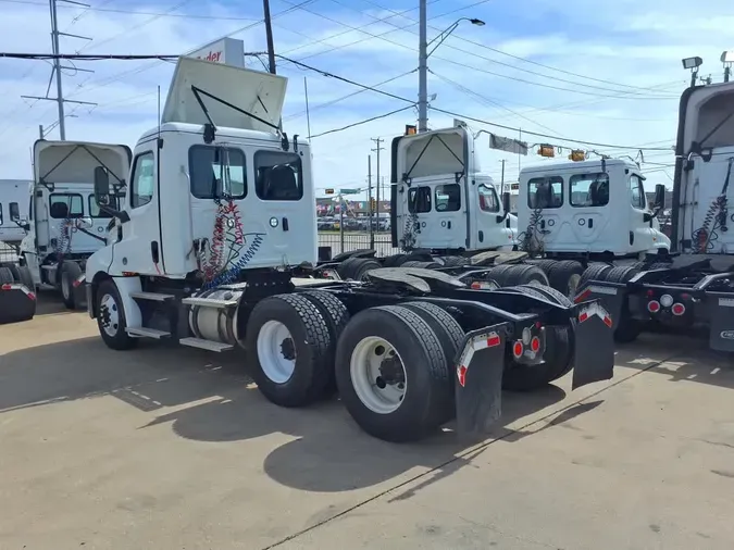 2020 FREIGHTLINER/MERCEDES NEW CASCADIA PX12664