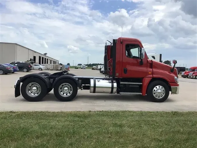 2019 FREIGHTLINER CASCADIA