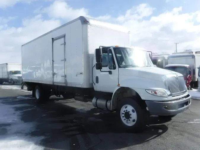 2016 NAVISTAR INTERNATIONAL 4300