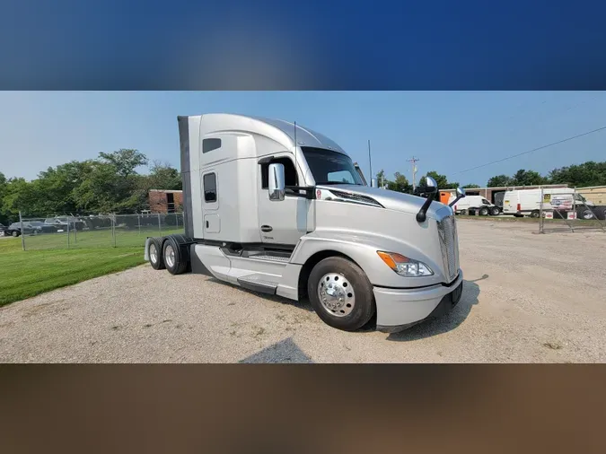 2023 Kenworth T680d2fe1bcc9f5e3262ad6e630383f3b3f1