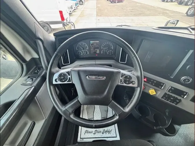 2023 Freightliner PT126SLP