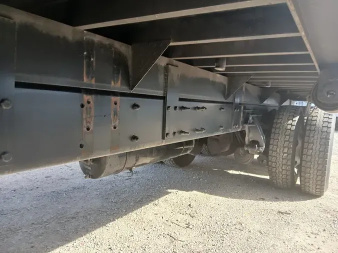 2020 FREIGHTLINER/MERCEDES M2 106