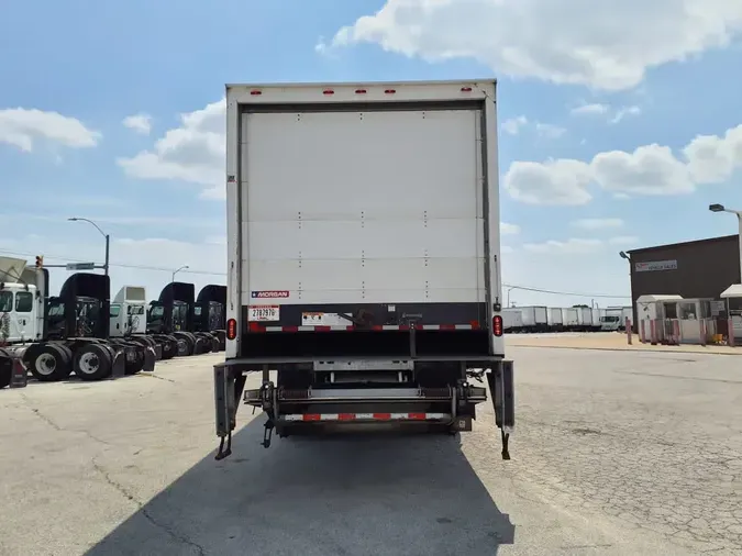 2019 FREIGHTLINER/MERCEDES M2 106