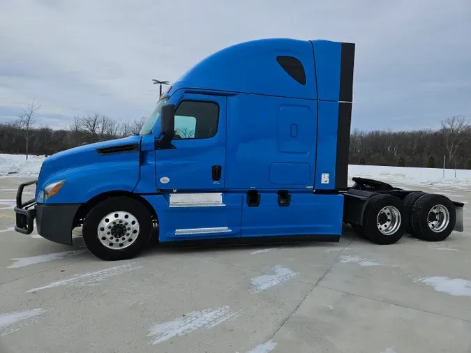 2022 Freightliner Cascadia