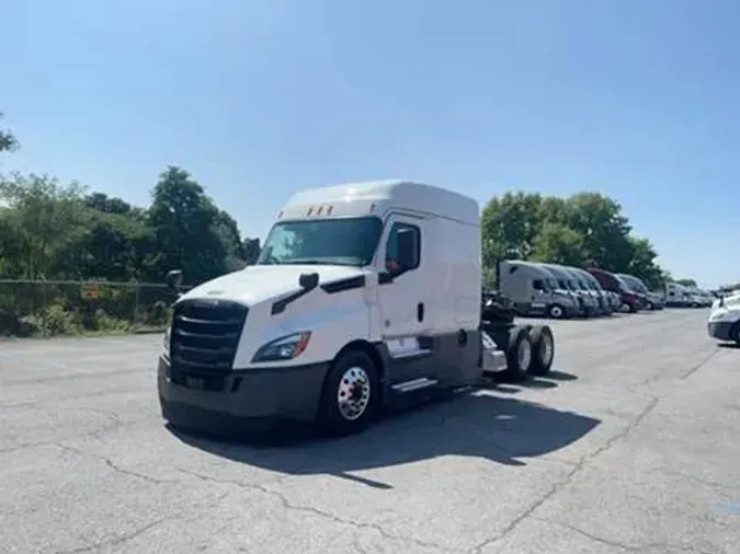 2020 Freightliner Cascadia