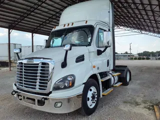 2018 FREIGHTLINER/MERCEDES CASCADIA 113