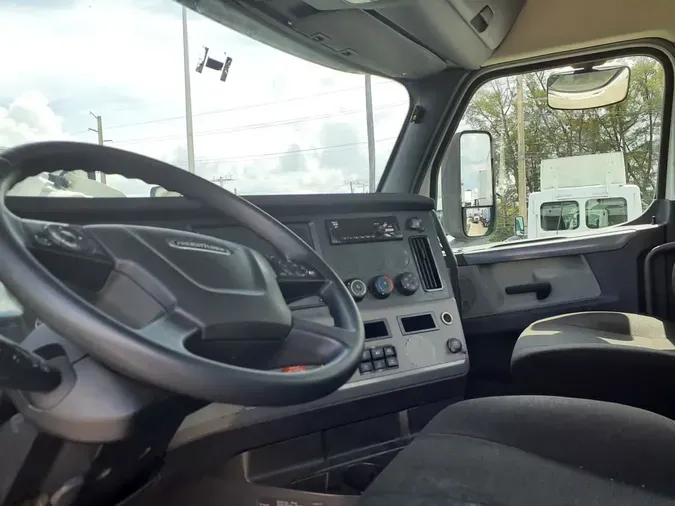 2020 FREIGHTLINER/MERCEDES NEW CASCADIA PX12664d30d69199acbdeedd0f9789c325be9f4