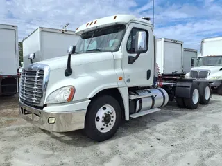 2016 FREIGHTLINER/MERCEDES CASCADIA 125