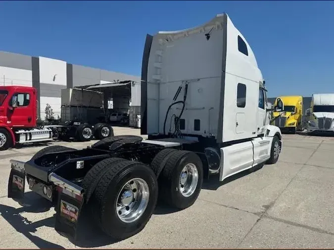 2023 Peterbilt 579