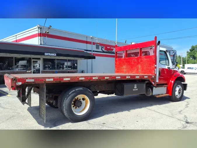 2018 FREIGHTLINER/MERCEDES M2 106