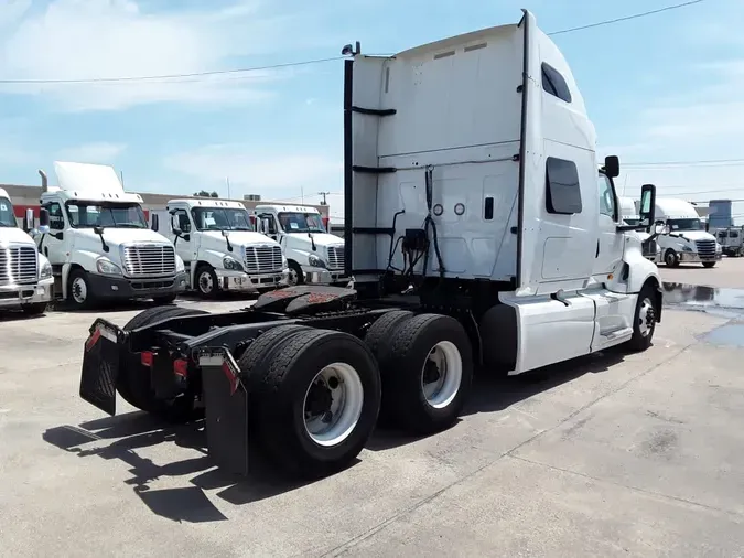 2019 NAVISTAR INTERNATIONAL LT625 SLPR CAB