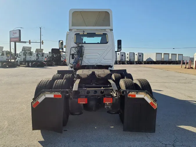 2018 NAVISTAR INTERNATIONAL LT625 DAYCAB T/A