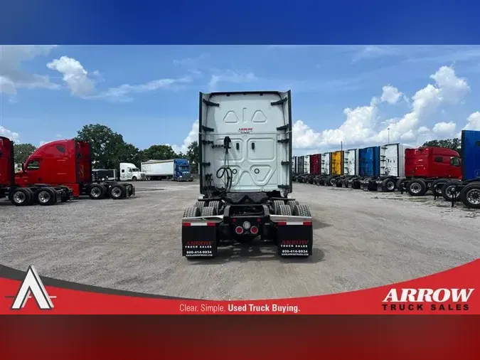 2021 FREIGHTLINER CA126