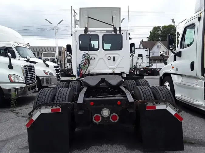 2018 FREIGHTLINER CASCADIA 125