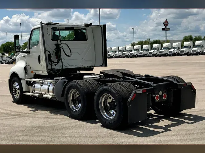 2019 INT LT625 6x4