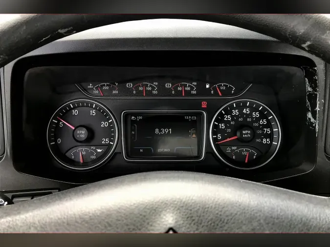 2021 INT LT625 6x4