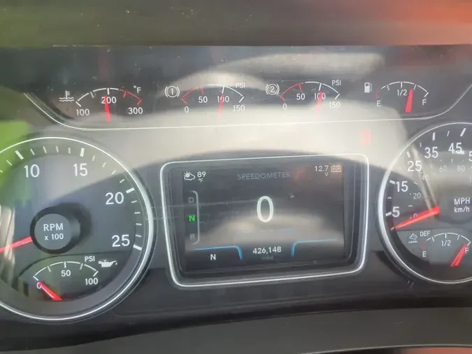 2018 NAVISTAR INTERNATIONAL LT625 DAYCAB T/A