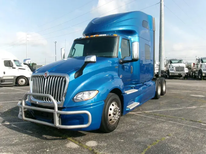2020 International LT625d3240f58f8ad5b55a24fc7dde449d916