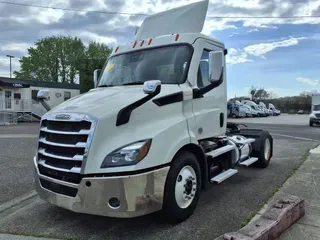 2020 FREIGHTLINER/MERCEDES NEW CASCADIA 116