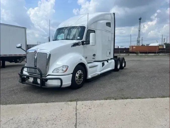 2022 Kenworth T680