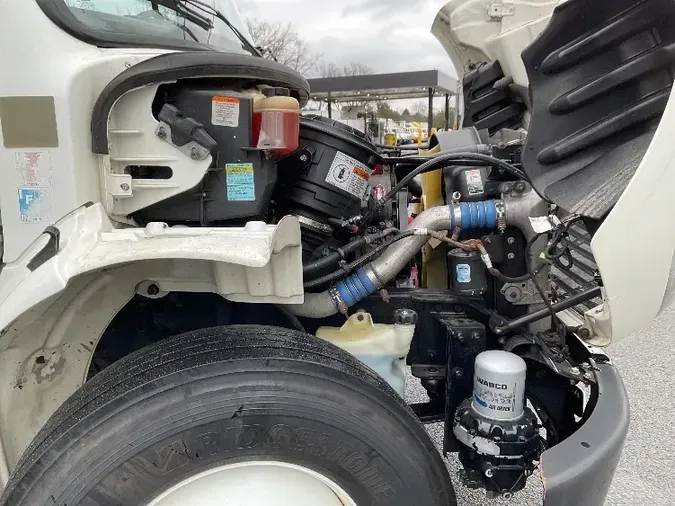 2018 Freightliner M2