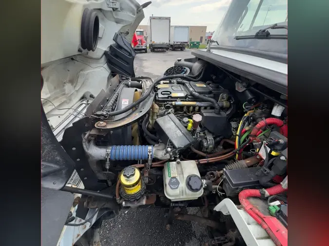 2019 FREIGHTLINER M2 106