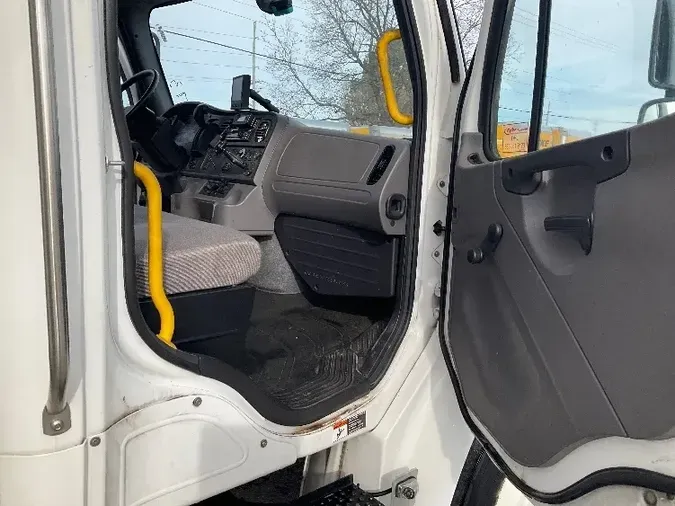 2020 Freightliner M2