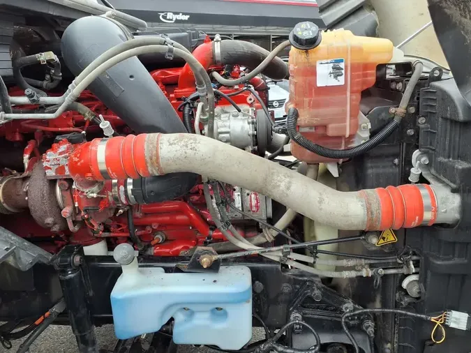 2021 NAVISTAR INTERNATIONAL LT625 DAYCAB S/A