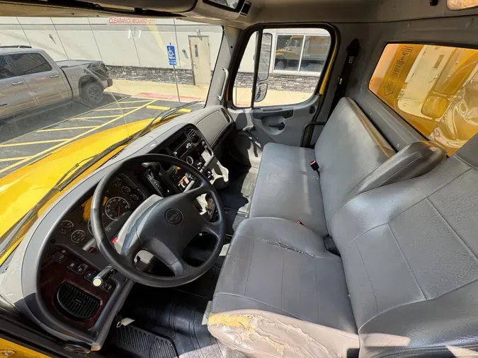 2020 Freightliner Business Class M2 106