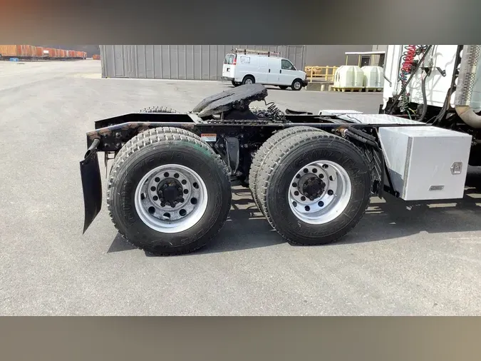 2021 Freightliner Cascadia 126