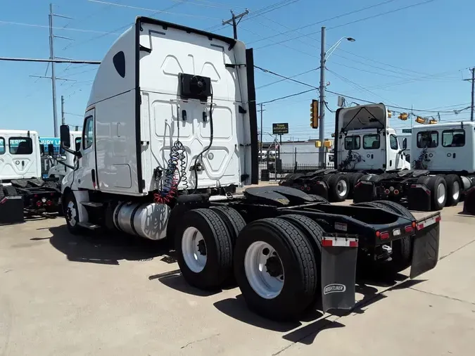 2018 FREIGHTLINER CASCADIA