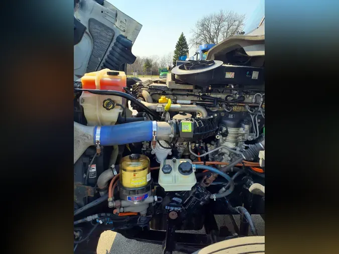 2020 FREIGHTLINER/MERCEDES CASCADIA 125