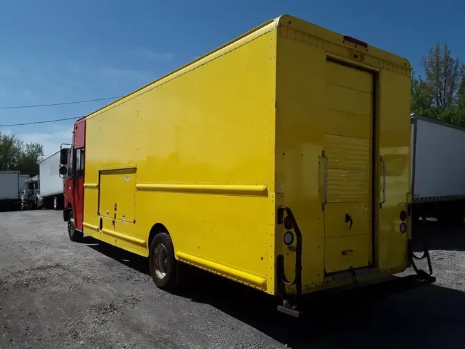 2016 FRTLR CUSTOM CHASSIS CORP MT55