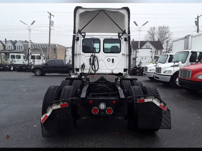 2020 FREIGHTLINER/MERCEDES NEW CASCADIA PX12664