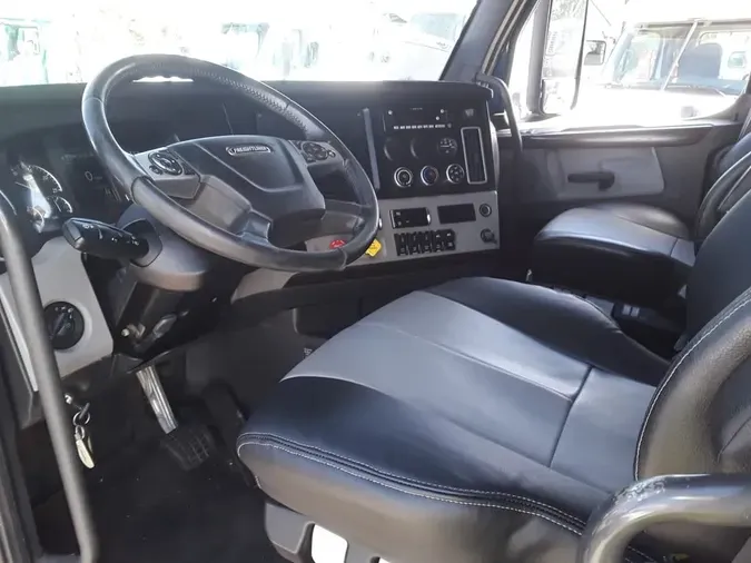 2020 FREIGHTLINER NEW CASCADIA PX12664