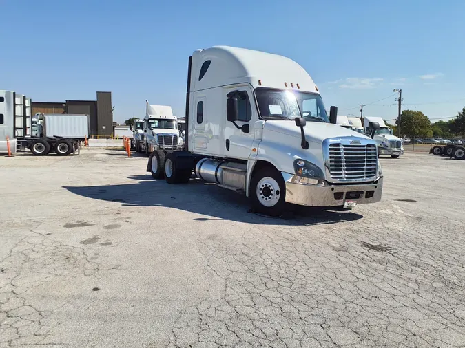 2019 FREIGHTLINER/MERCEDES CASCADIA 125