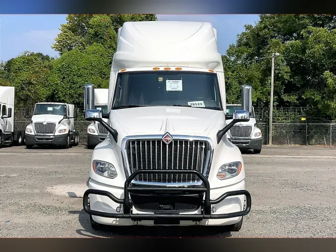 2022 INT LT625 6x4d3412df75adaa2f5d3bd2ce0696bad65