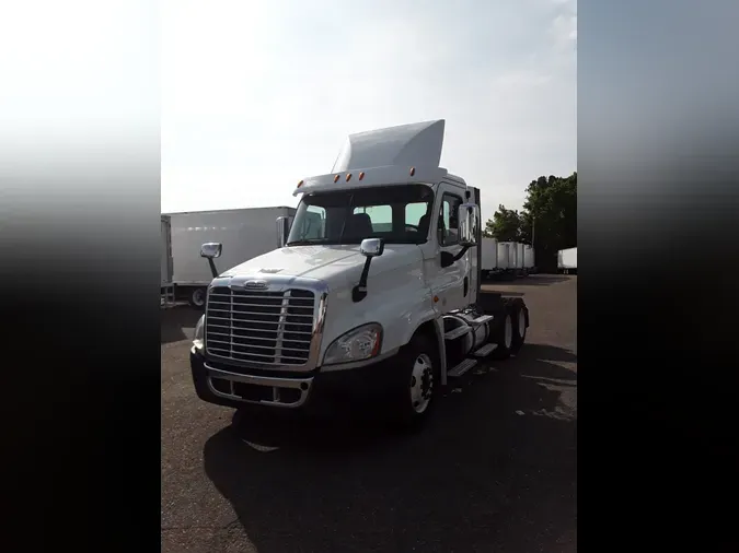 2017 FREIGHTLINER CASCADIA 125d34204f9489c010ab7e67979db97f72f