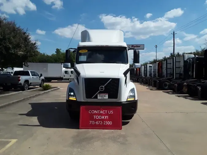 2020 VOLVO VNR64T-640
