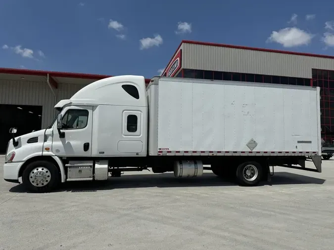 2016 Freightliner Cascadia