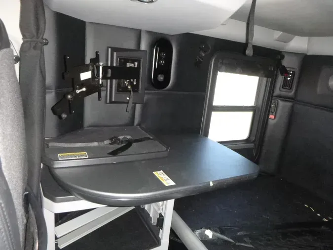 2023 Kenworth T680