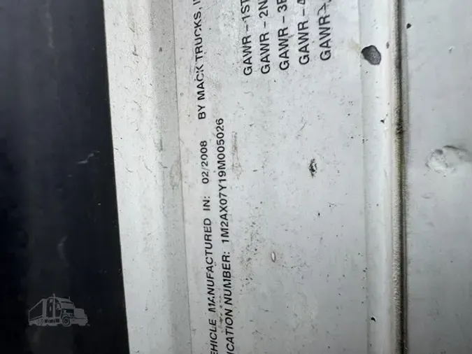 2009 MACK GRANITE GU713