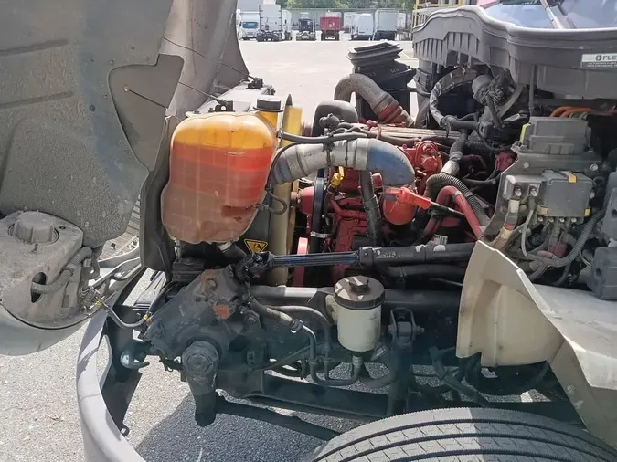 2019 NAVISTAR INTERNATIONAL 4300
